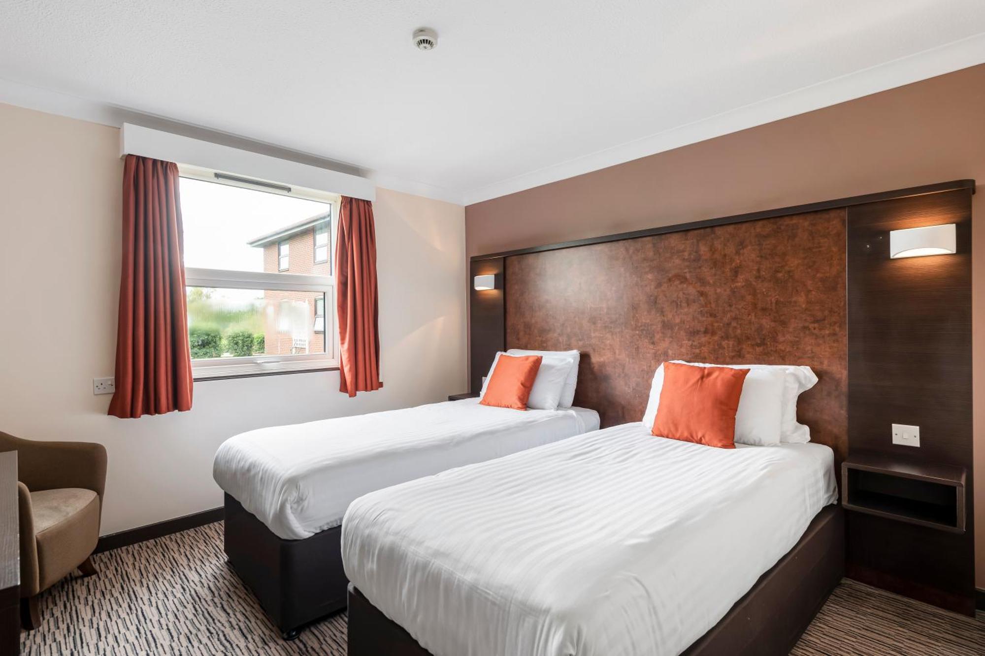 Dragonfly Hotel Bury St Edmunds Bury St. Edmunds Bagian luar foto